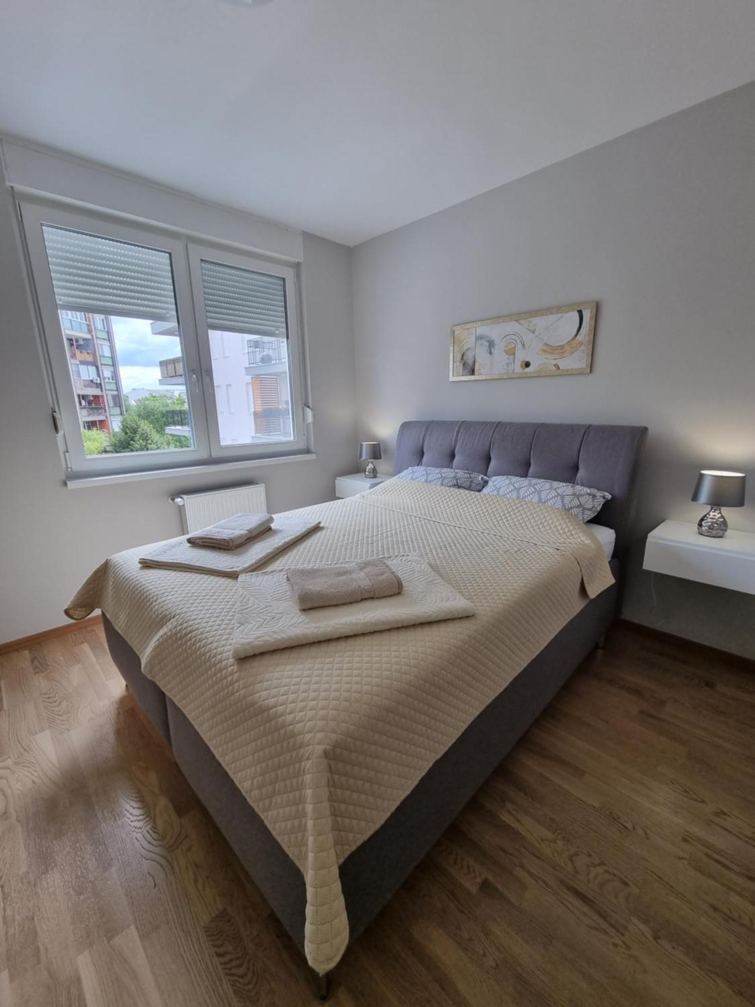 Appartement Stella à Subotica Extérieur photo